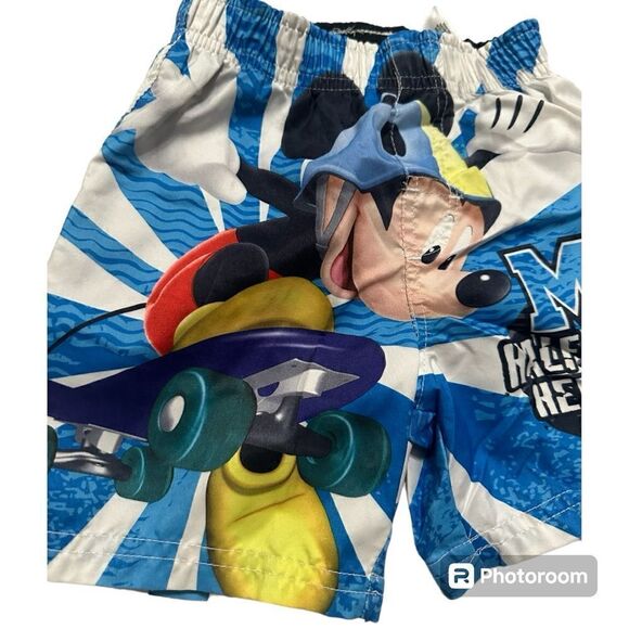 🌼🌼Disney Mickey Mouse boys swim short Preloved 18M🌼🌼 - Picture 2 of 5
